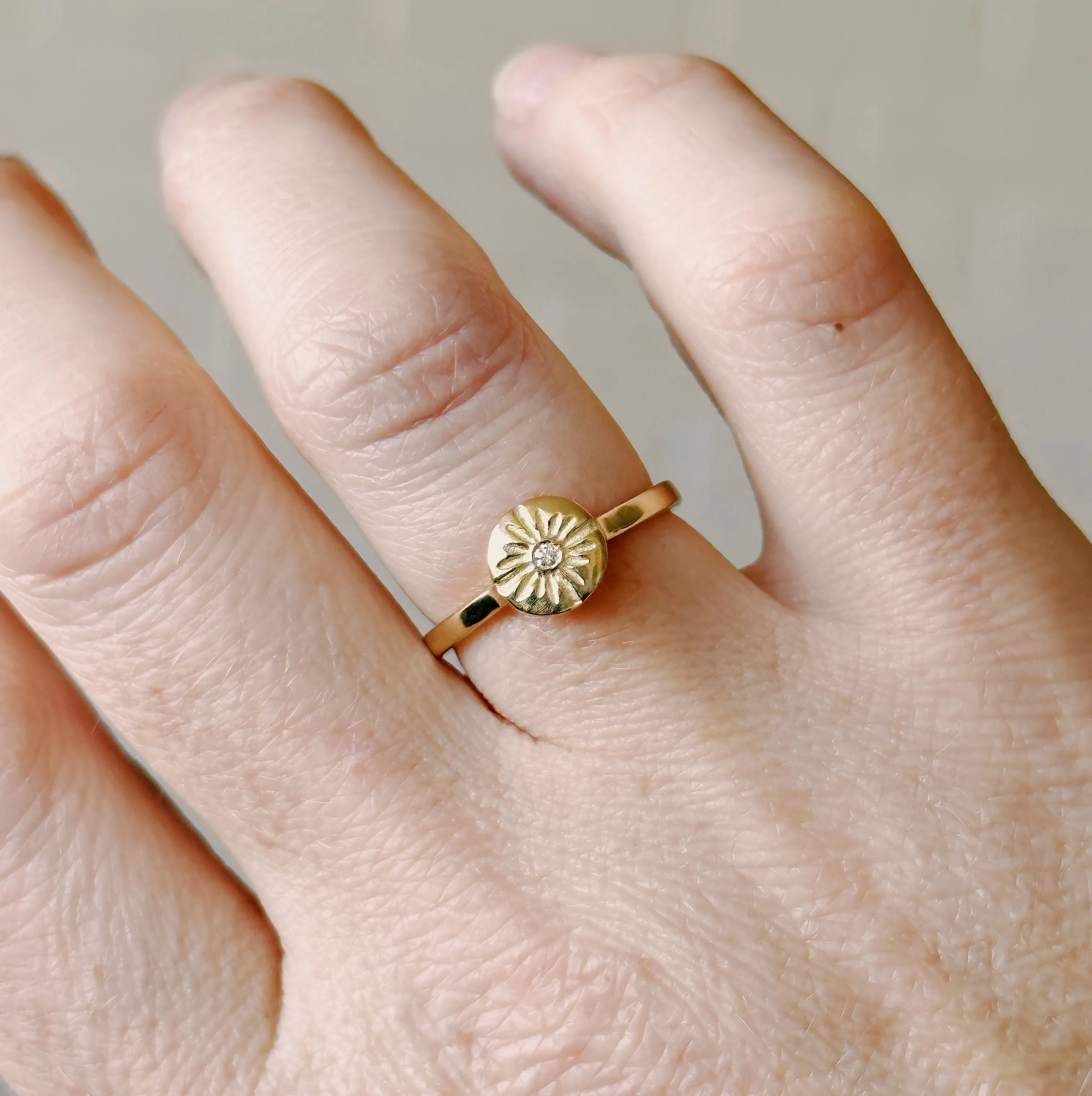 Lucia Small Yellow Gold and Diamond Ring