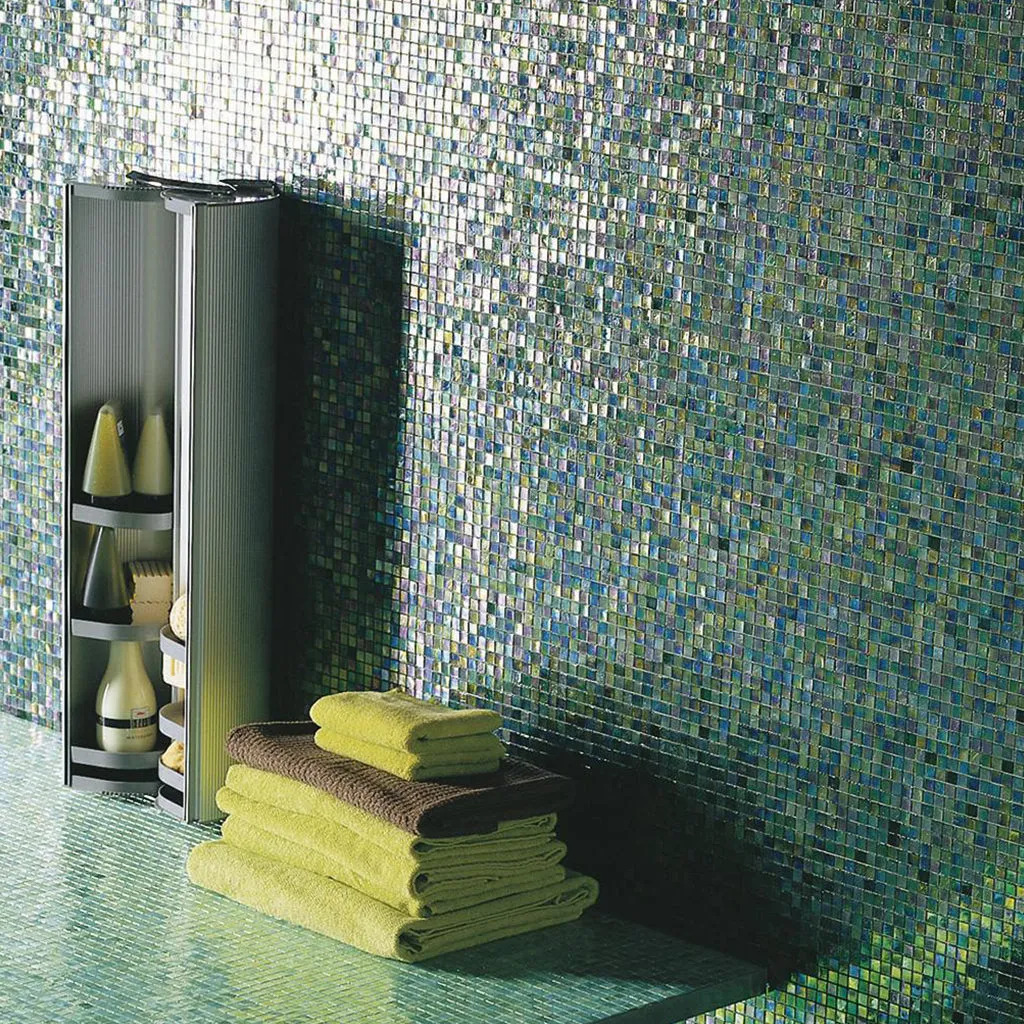 Mint 4, 5/8" x 5/8" - Glass Tile