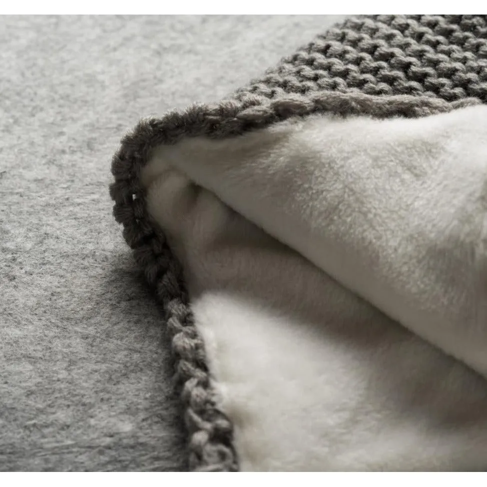 Pompom Hat with Lining