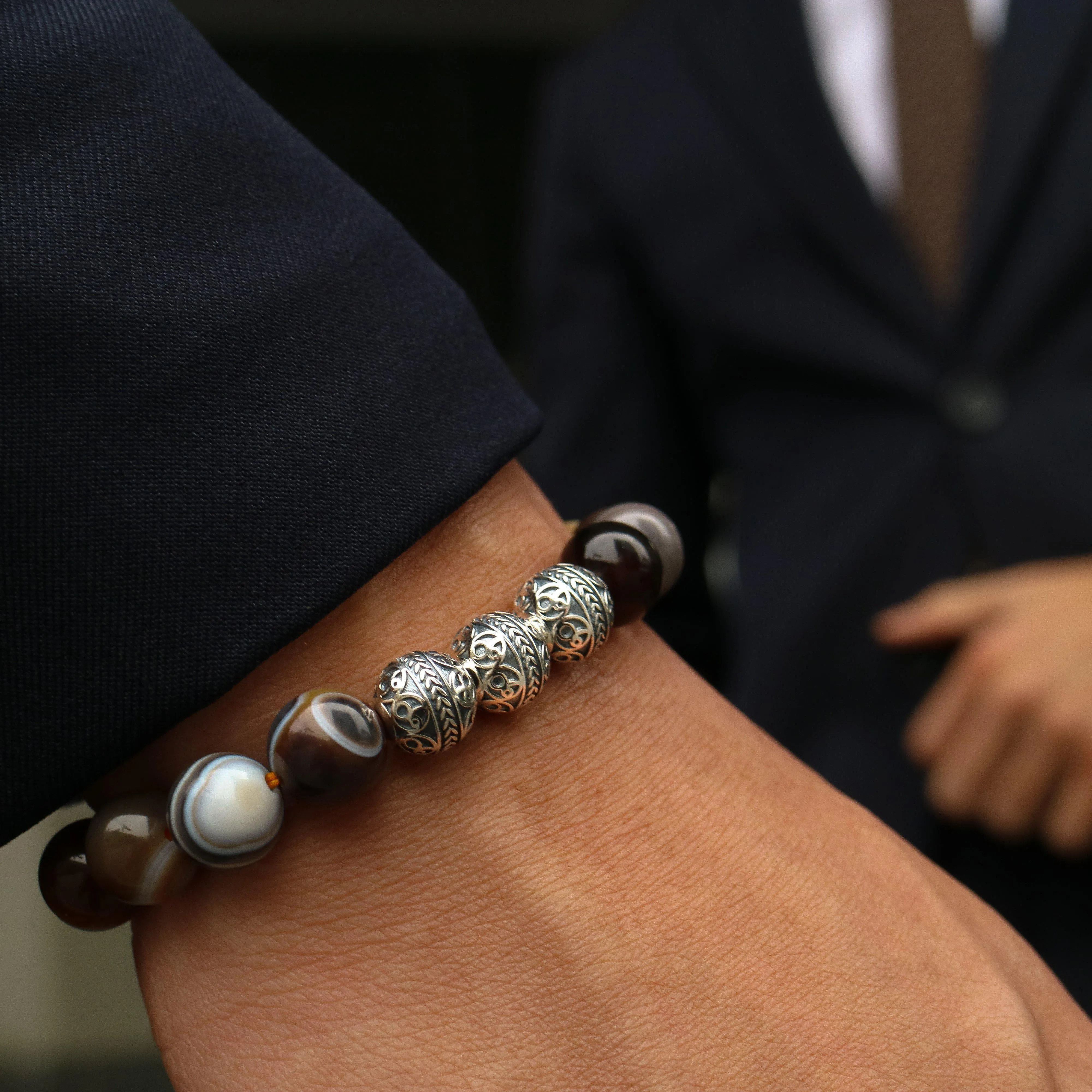 SILVER DRAGORSE BROWN AGATE BRACELET